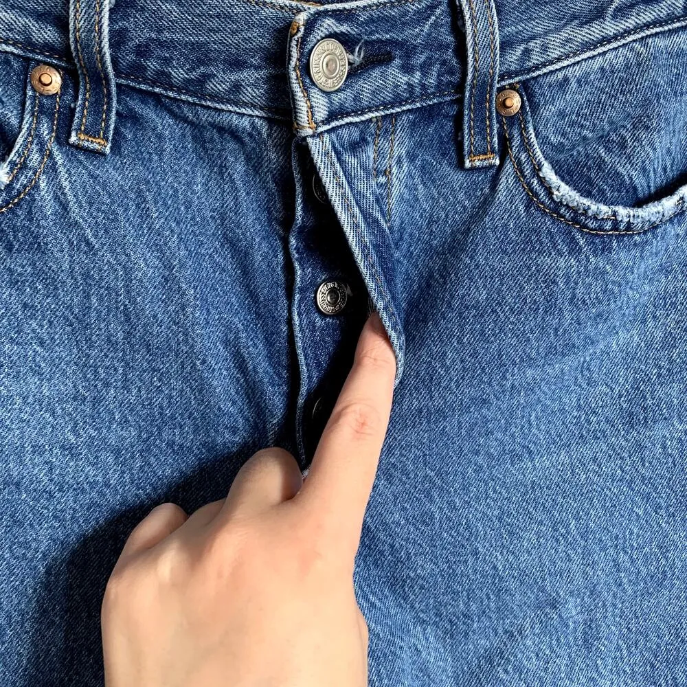 Levi's Wedgie Distressed Straight Jeans - Image 3