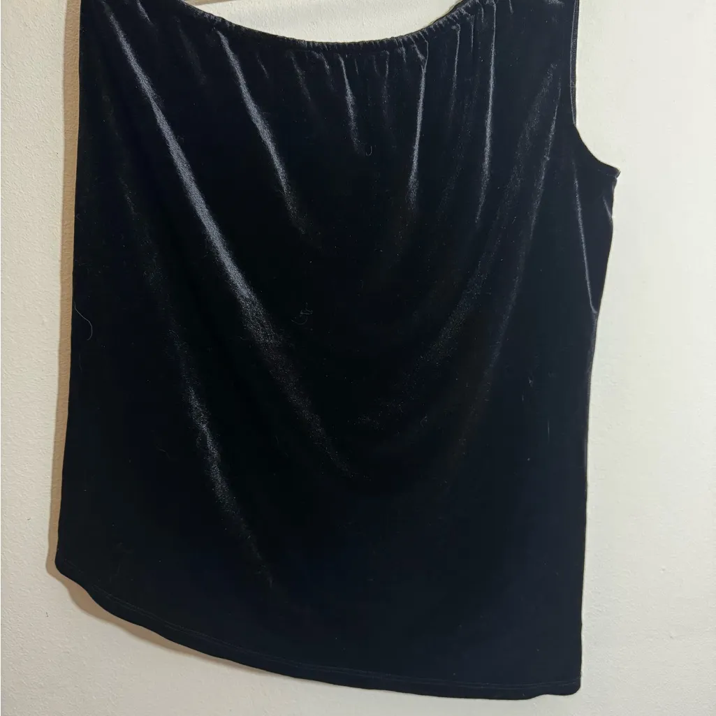 French Connection S Aurore Elegant Black  Velvet One-Shoulder Top Ret: $118 NWT - Image 3