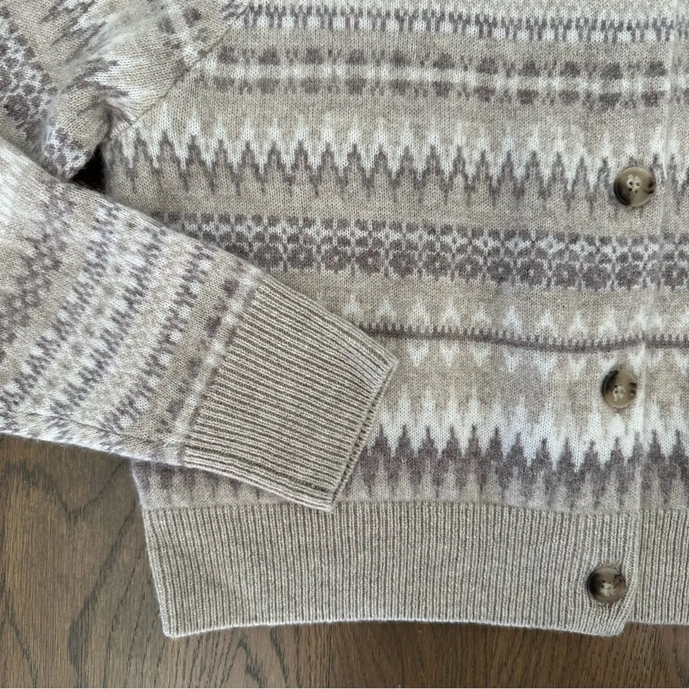 EUC White + Warren Warm Neutral Cashmere Fair Isle Cardigan Sweater Tan Cream M Size M - Image 4