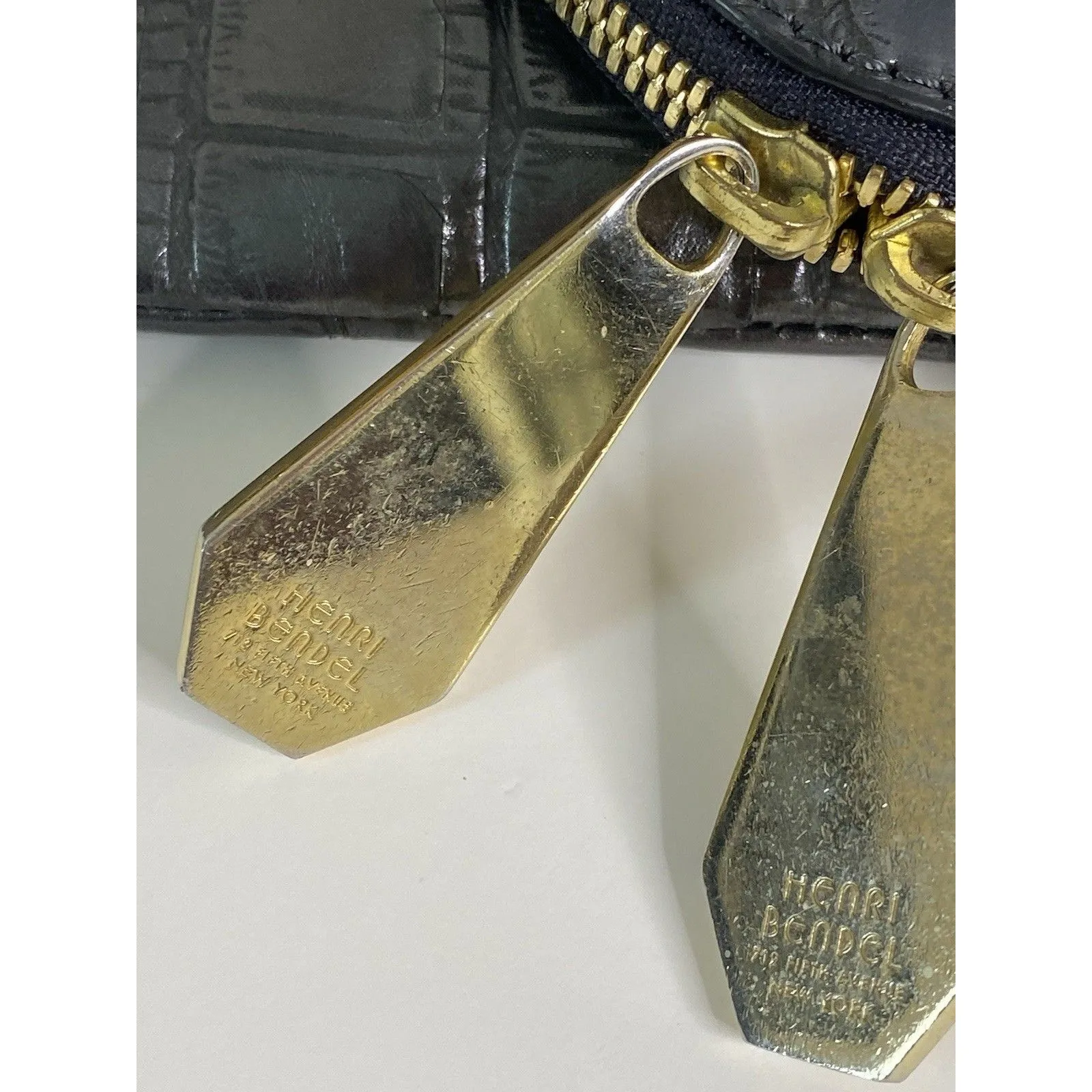 Henri Bendel BLK Croc Embossed Leather Envelope Clutch Bag Shoulder Chain Strap - Image 9