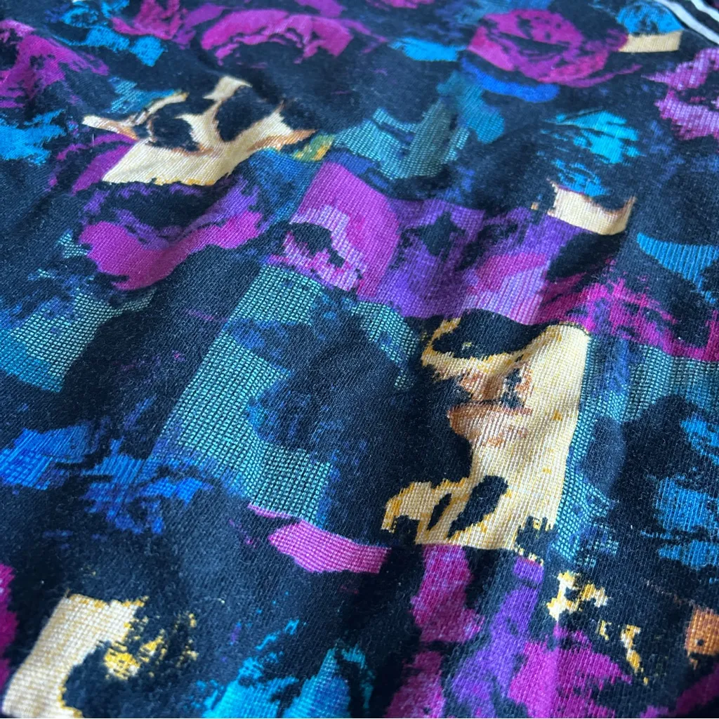 Nicole by Nicole Miller Vintage Printed Jacquard Crewneck Sweatshirt Size Medium Purple - Image 5