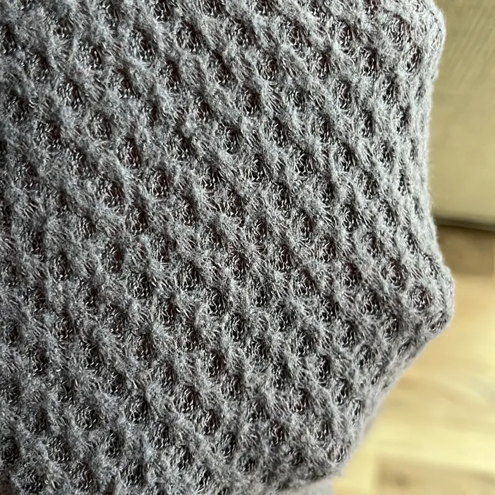 B Original Roomie Oversized Waffle Shirt Brown Comfy Plunge Neck Womens Large - Image 3