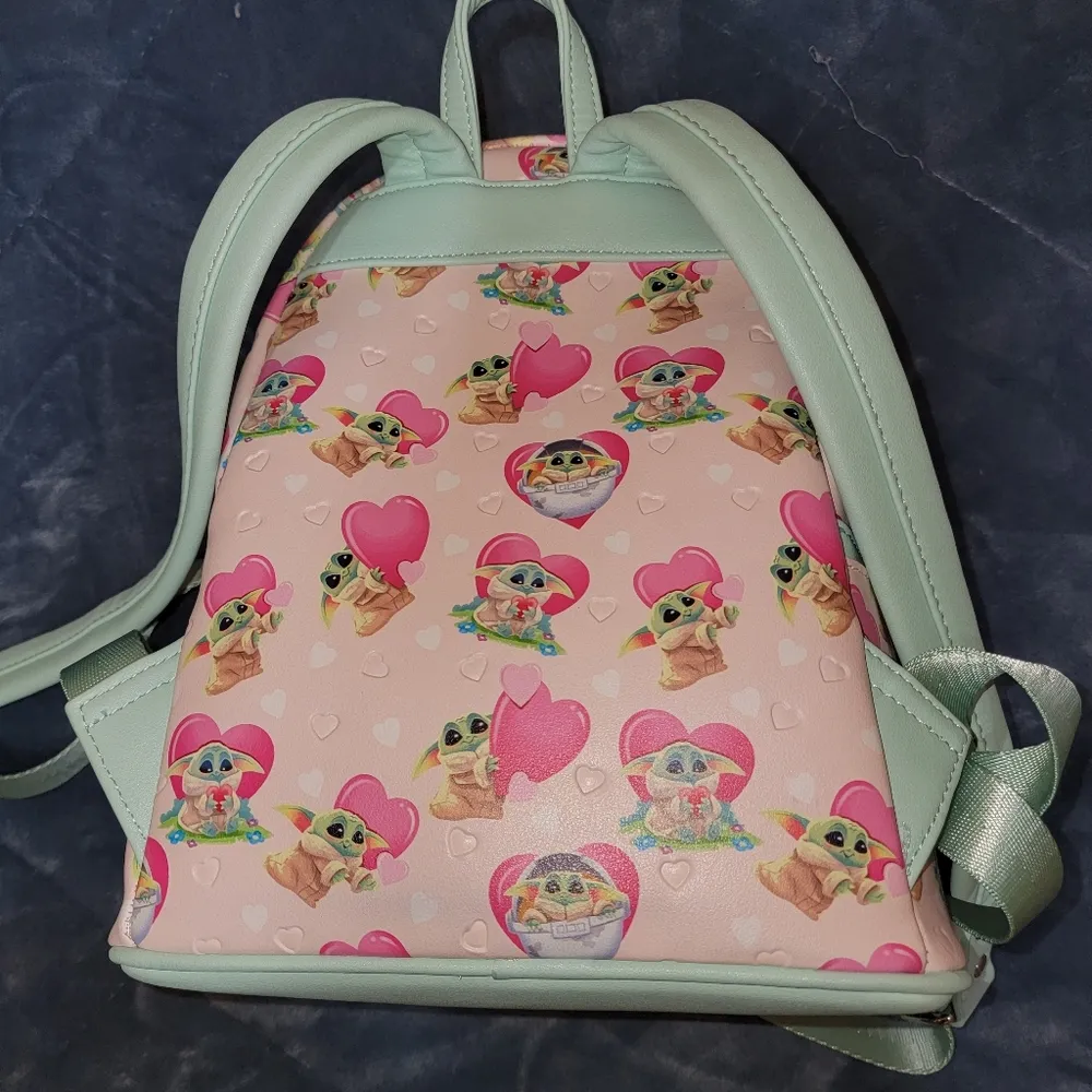 Loungefly mini backpack baby Yoda grogu heart - Image 5