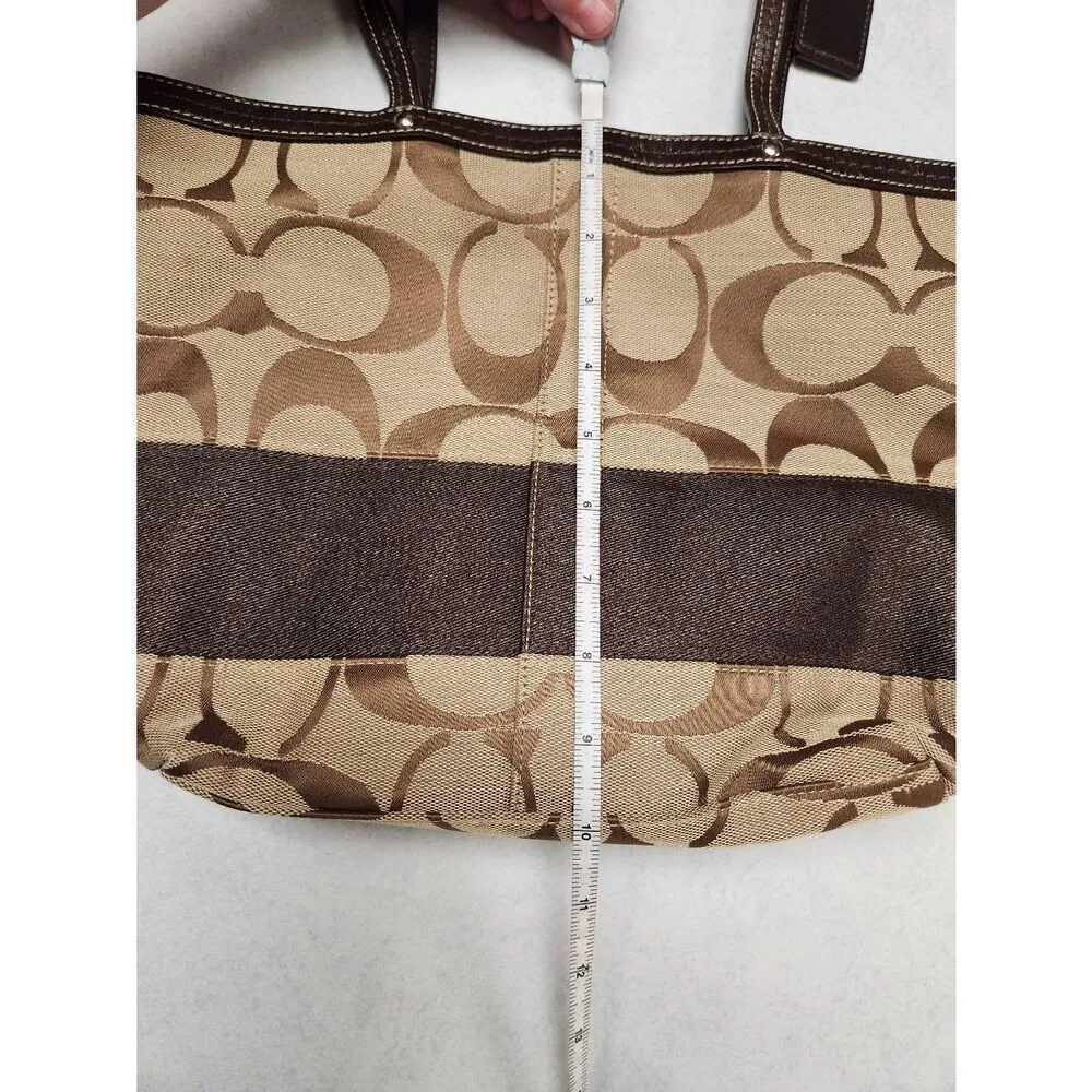 Coach Signature Tote Handbag Tan Brown - Image 7