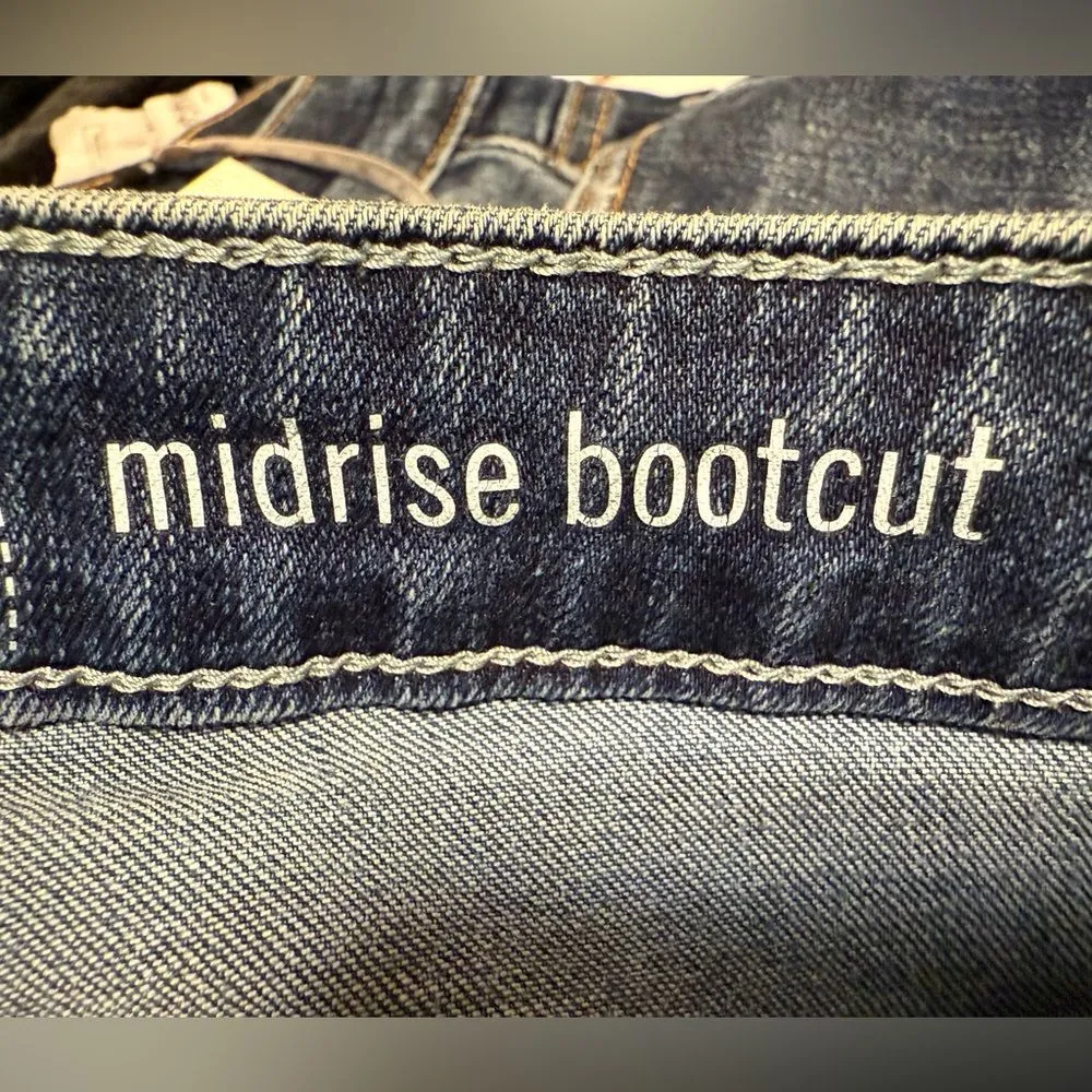 Riders By Lee MidRise Bootcut Denim Blue Jeans Distressed Size‎ 16 - Image 8