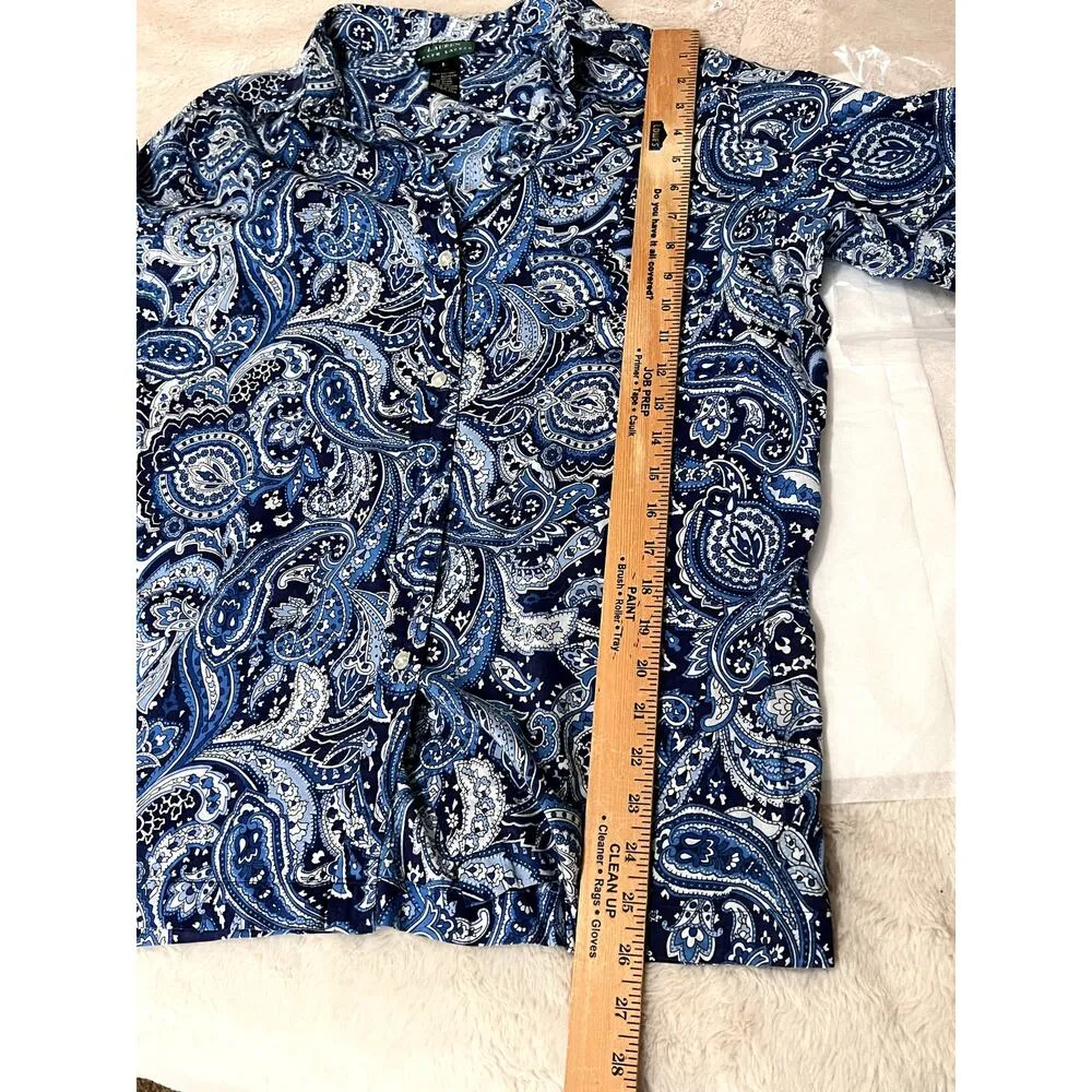 Lauren womens size L button - Image 5