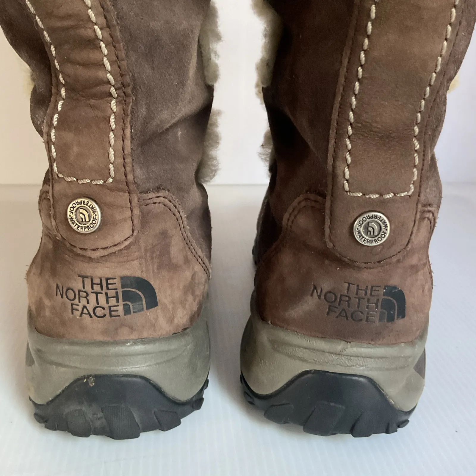 The North Face Brown Suede Waterproof Shearling Lined Winter Boots 7.5 - Image 6