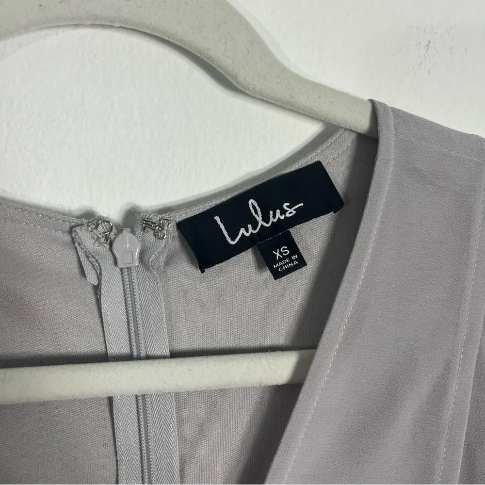Lulu’s Dearly Loved Light Grey Flutter Sleeve Maxi Dress
XS - Image 6