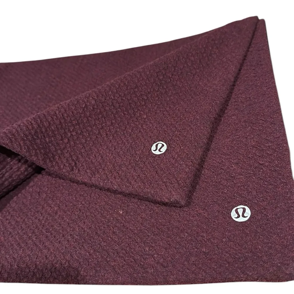 🍋 All Ease Scarf Maroon - Image 2