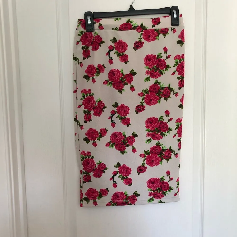 Super Nova Women's Skirts Pencil Straight Floral Off White Red Size Large White - Image 3