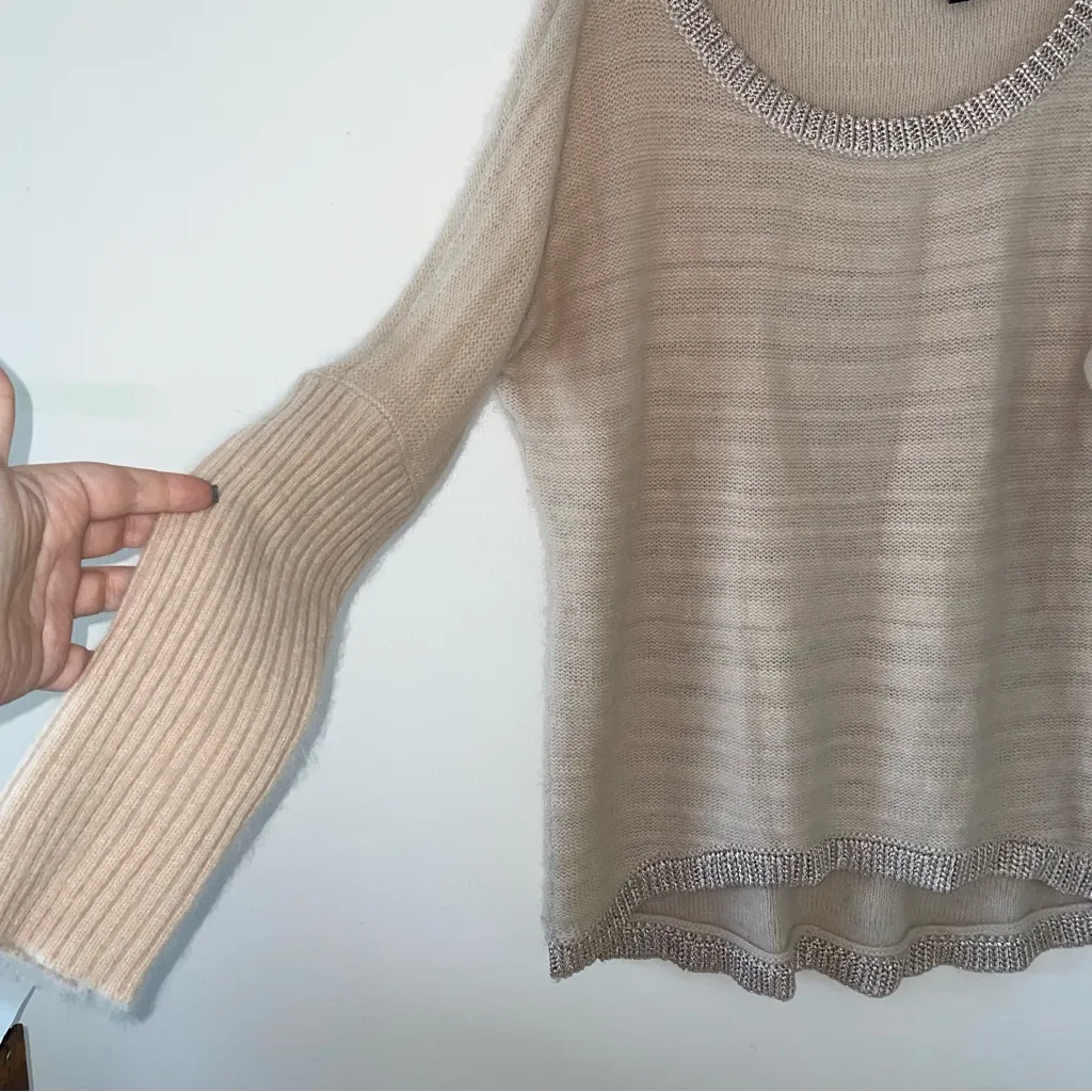 Moda International Rabbit Hair and Wool Blend Crew Neck Sweater Crochet Trim Size M - Image 3