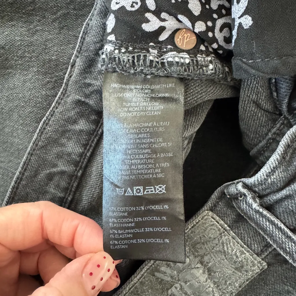 Women's Free People We The Free Risk Taker Denim Blue Baggy Jeans Size 30 - Image 5