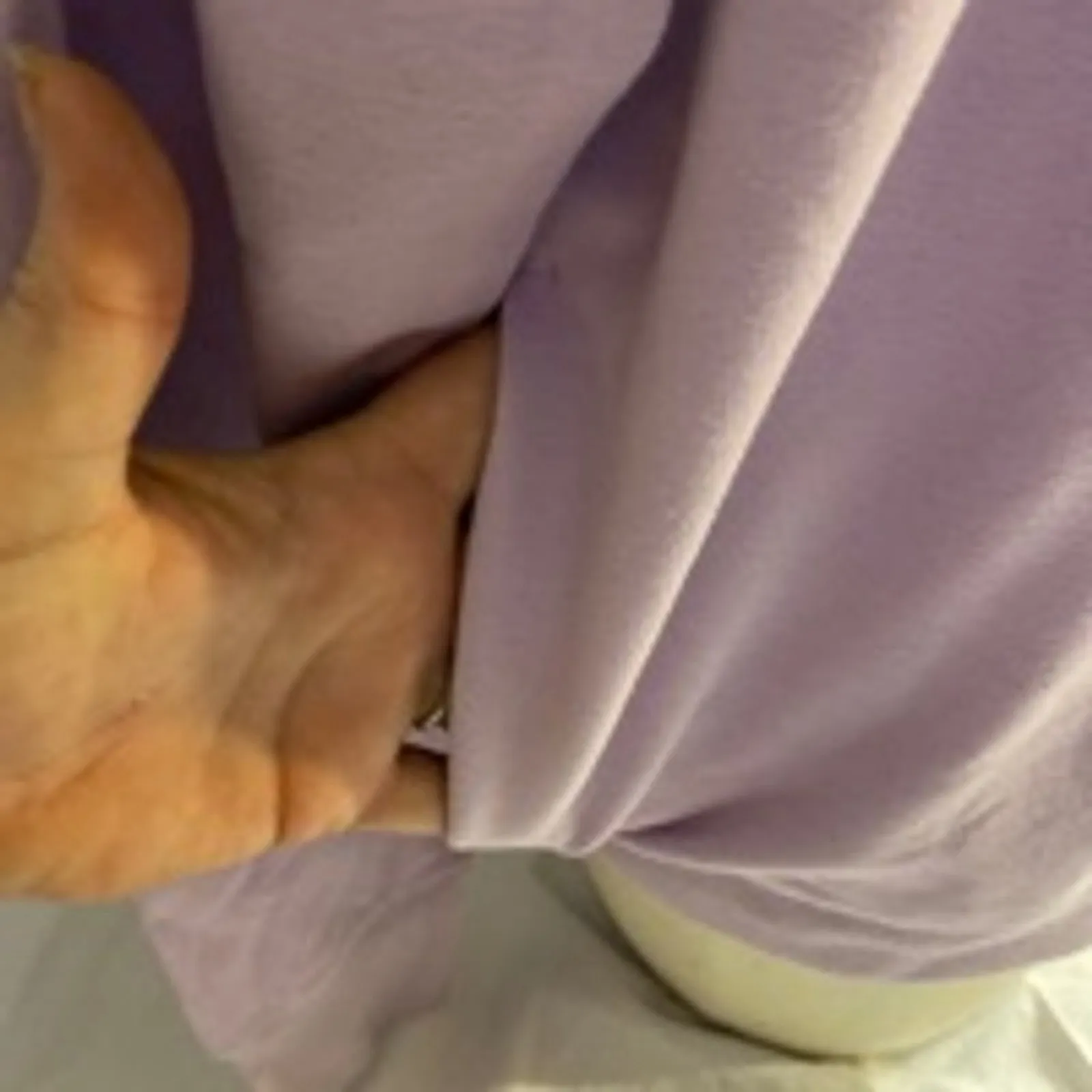 Fila Lavender Crewneck Sweatshirt Women’s Size M – Soft Cotton Blend Pullover - Image 5