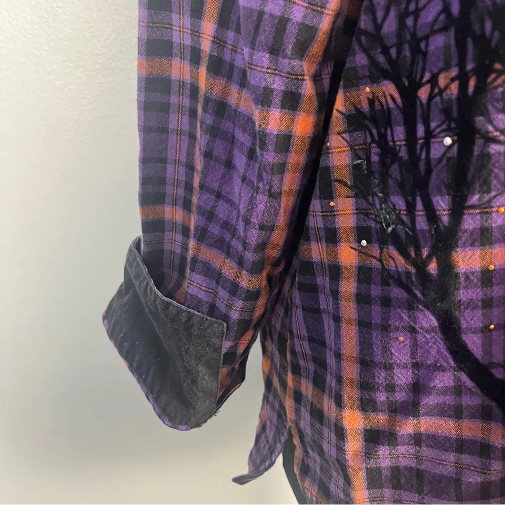 Krazy Kat Halloween Button Up Shirt Sz XL Plaid Velvet Rhinestone Detail Bats - Image 4