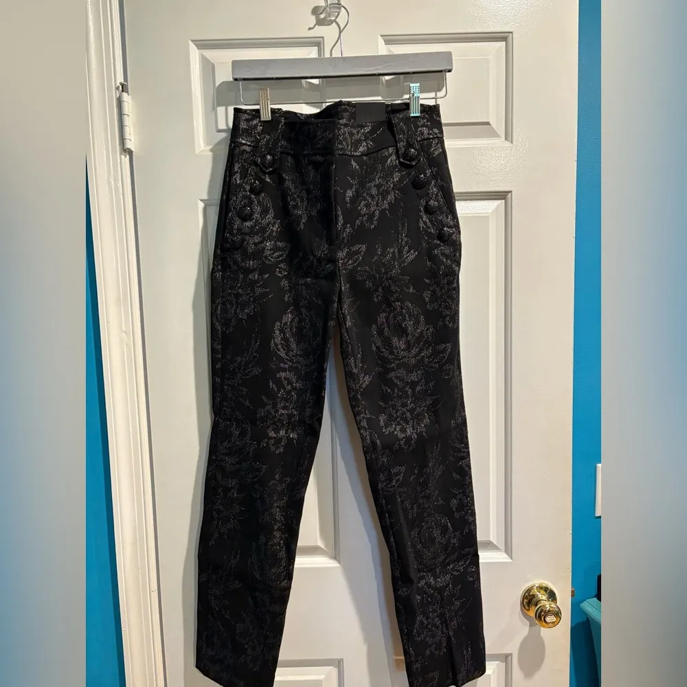 White House Black Market Jolie brocade roses stretch  pants black 8 long new - Image 2