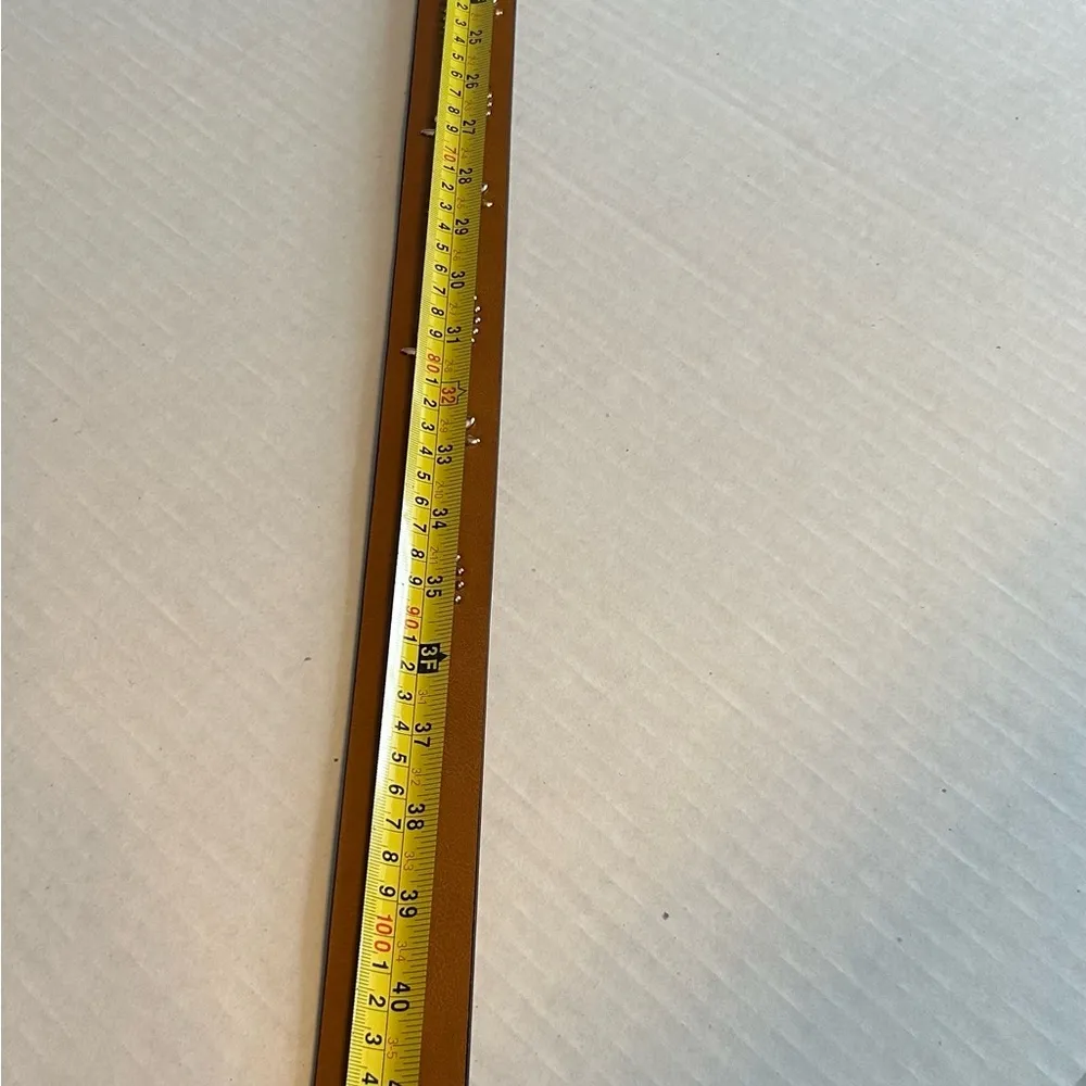 Kohl’s Women’s belt, size XL, 1.5 inches wide, light brown - Image 5