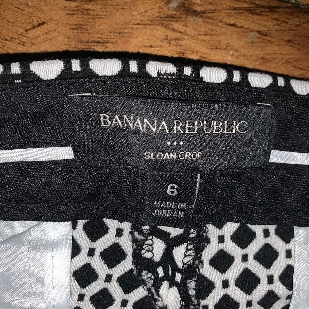 Banana Republic black & white business casual Sloan crop pants - Image 2