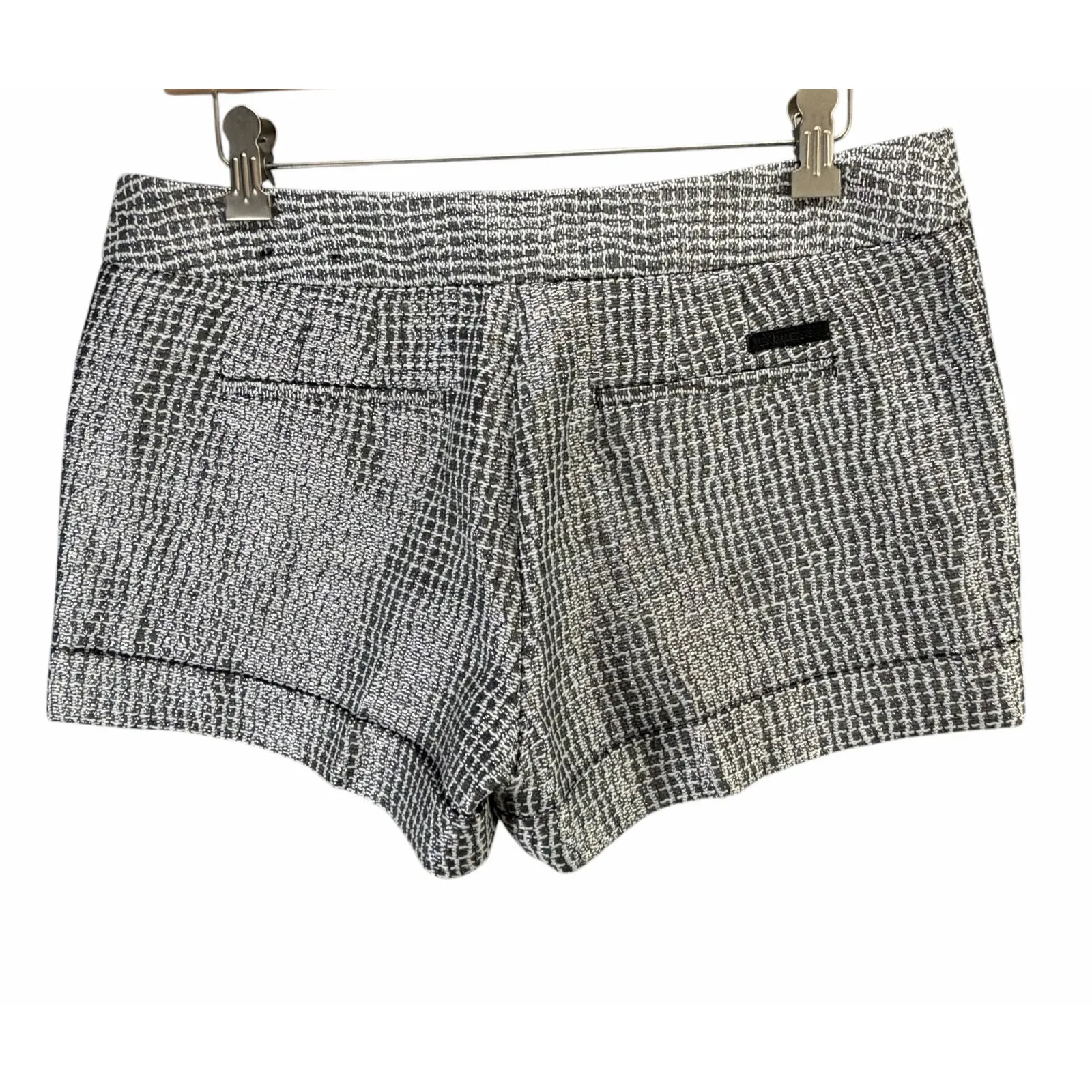 Express Tweed Shorts Women 6 Silver Metallic Black Pockets Cuffed Lined Party - Image 3