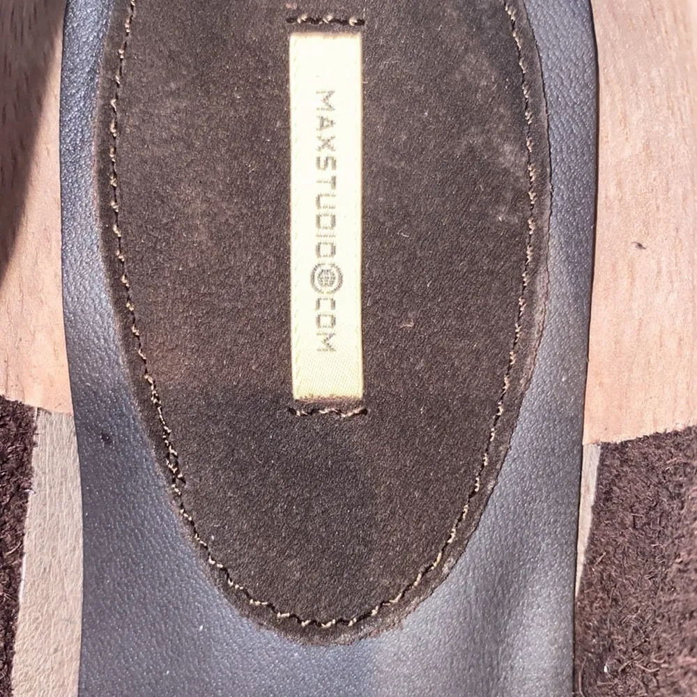 Max Studio  Lively 2 dark brown 💯 suede flats. Traction bottom.Size 6.5 NWT/Box - Image 10