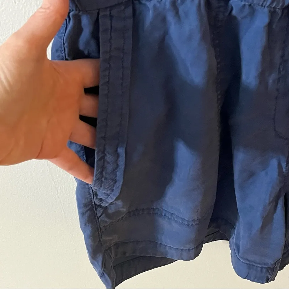 Vineyard Vines Blue Cargo Romper Size 6. Good condition. Cinches at the waist. 6 - Image 8