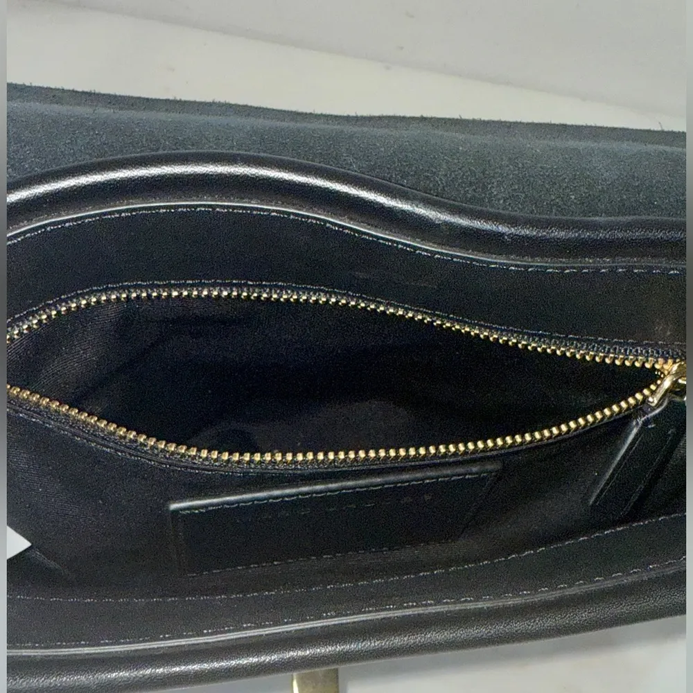 Marc Jacobs Leather Crossbody Bag | Black - Image 10