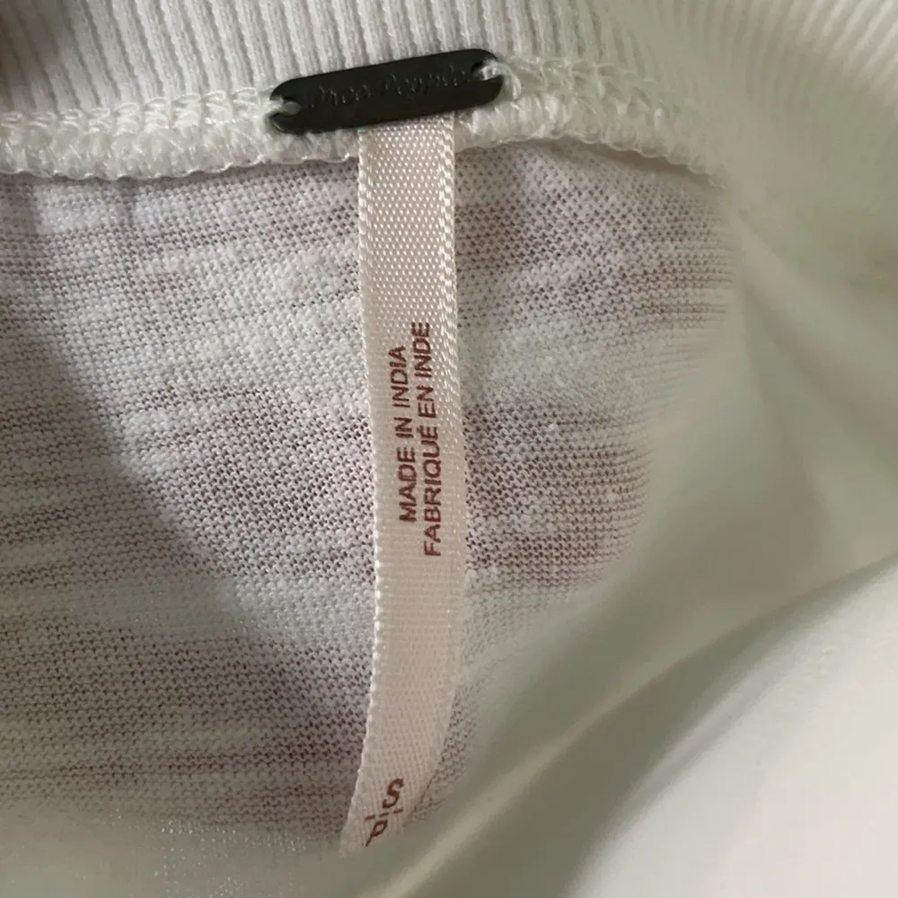 Free People white long sleeve embroidered shirt - Image 6