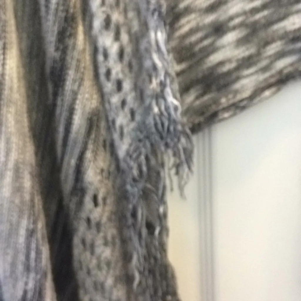 FINAL MARKDOWN Ladies say what? cardigan sweater small - Image 4