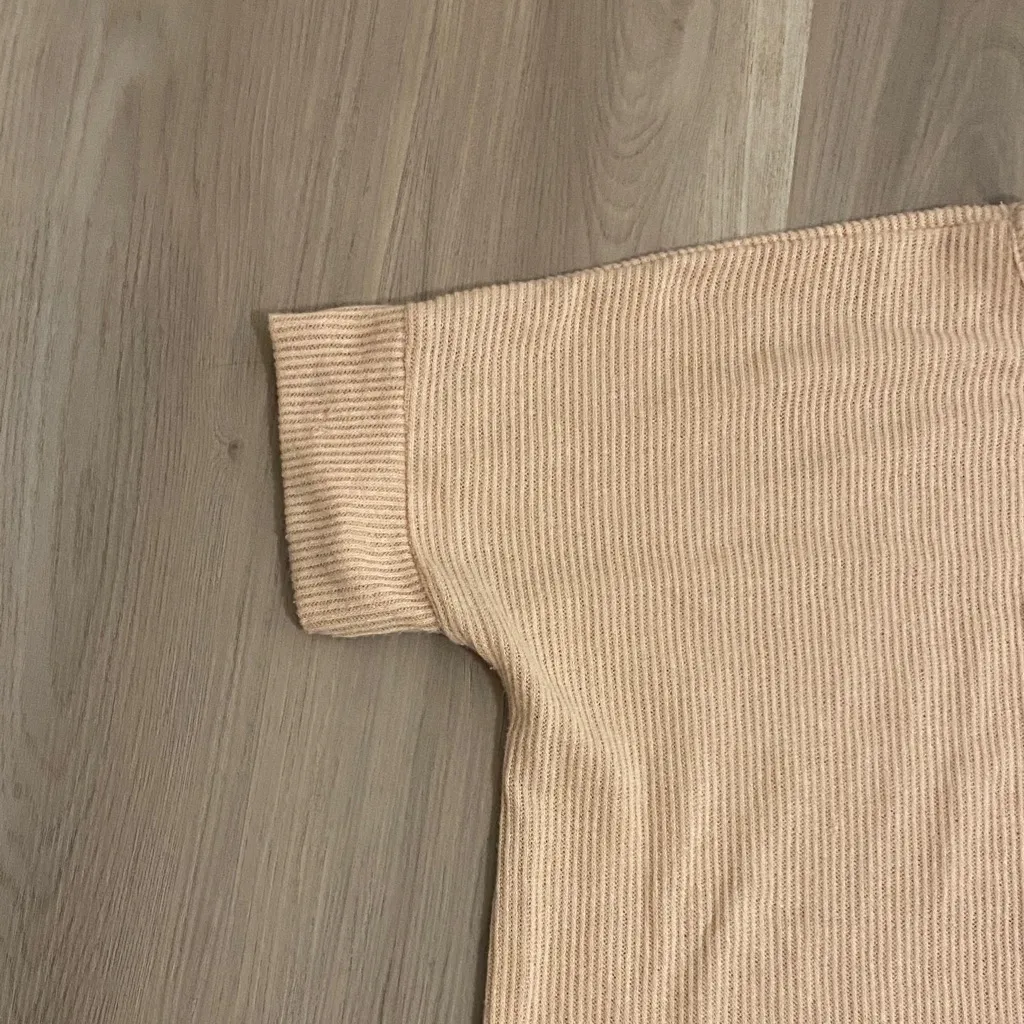 Cherish  Casual Pink Ribbed Top Size M - Image 4