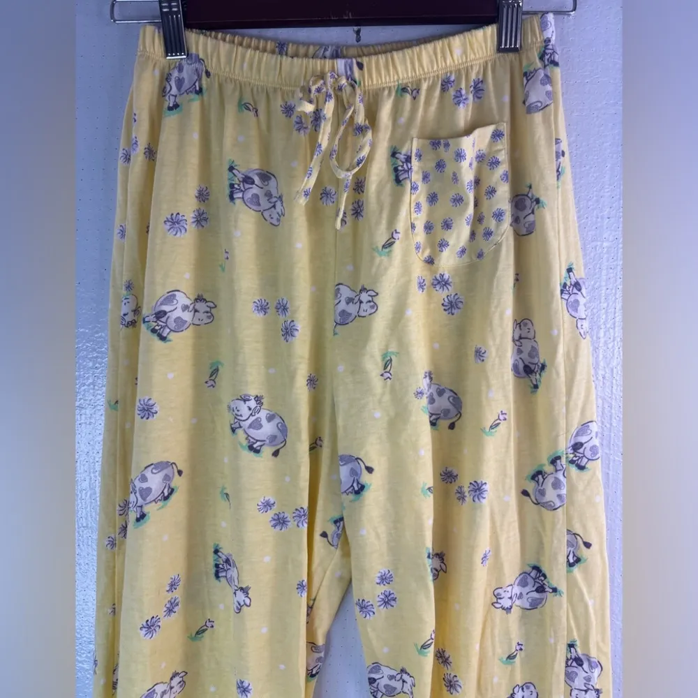 Beautiful Cows S Cotton Blend Yellow and Purple Cow Pajama Bottoms - Image 4