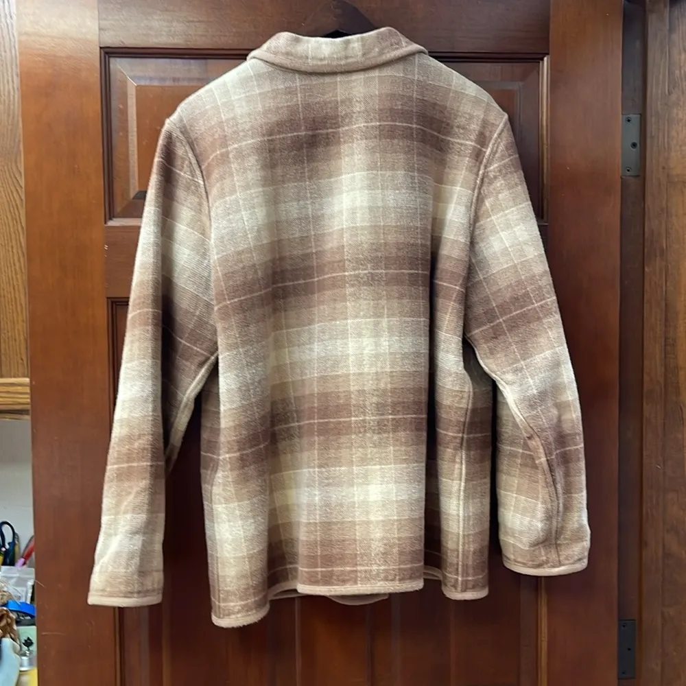 Snap front flannel shirt/jacket by denim and Company - Image 4