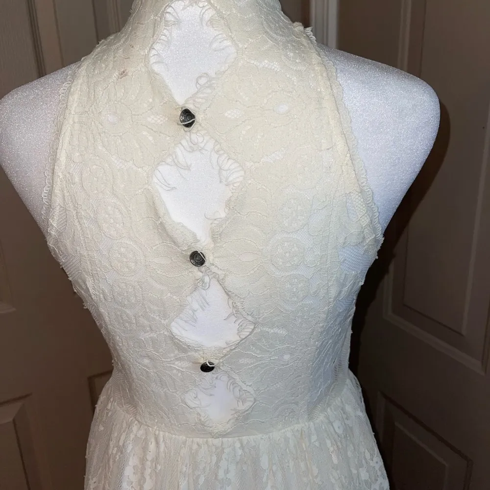 Free People lace mock neck keyhole back fitted flare dress. - Image 4