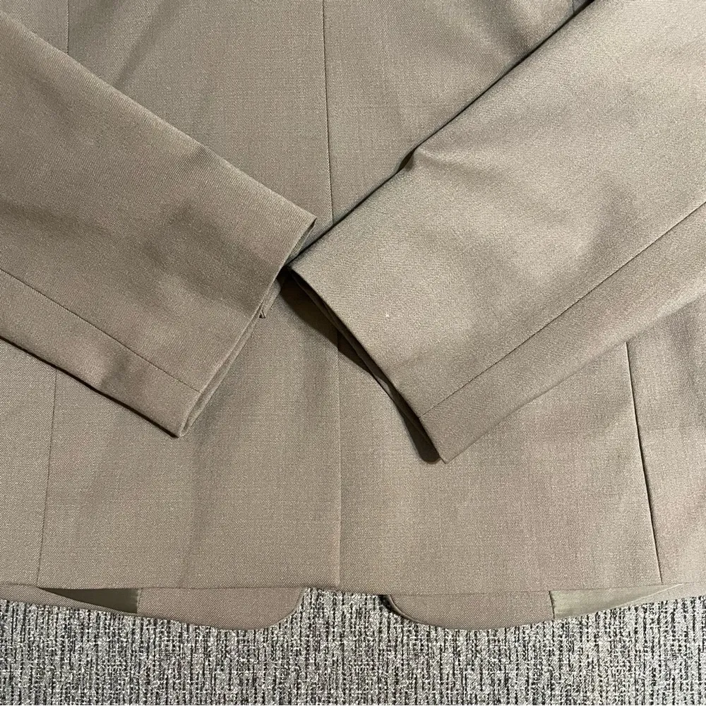 Ann Taylor  Petite Blazer - Image 8