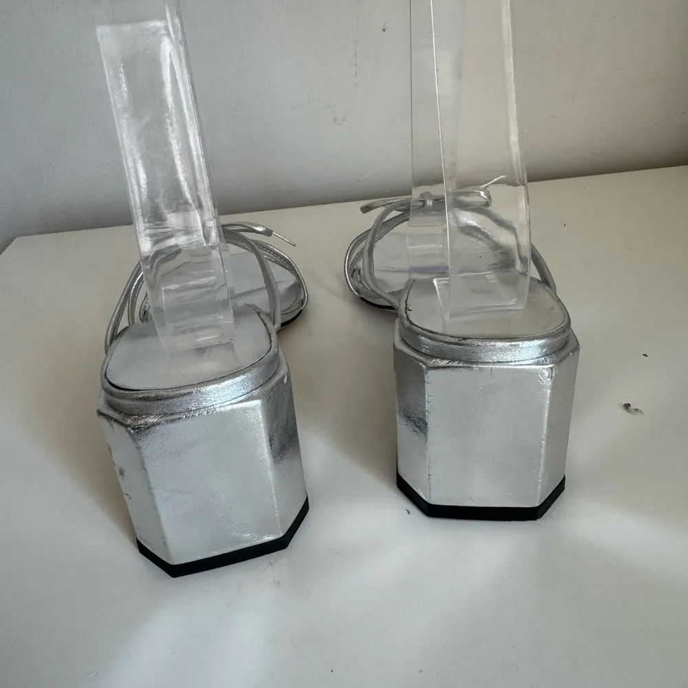 By Far June Metallic Bow Strap Square Toe Sandal 35 Silver Size undefined - Image 6