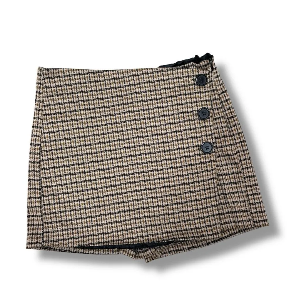 Love Tree  Houndstooth Knit Button Side Mini Skort Tan Black Large - Image 14