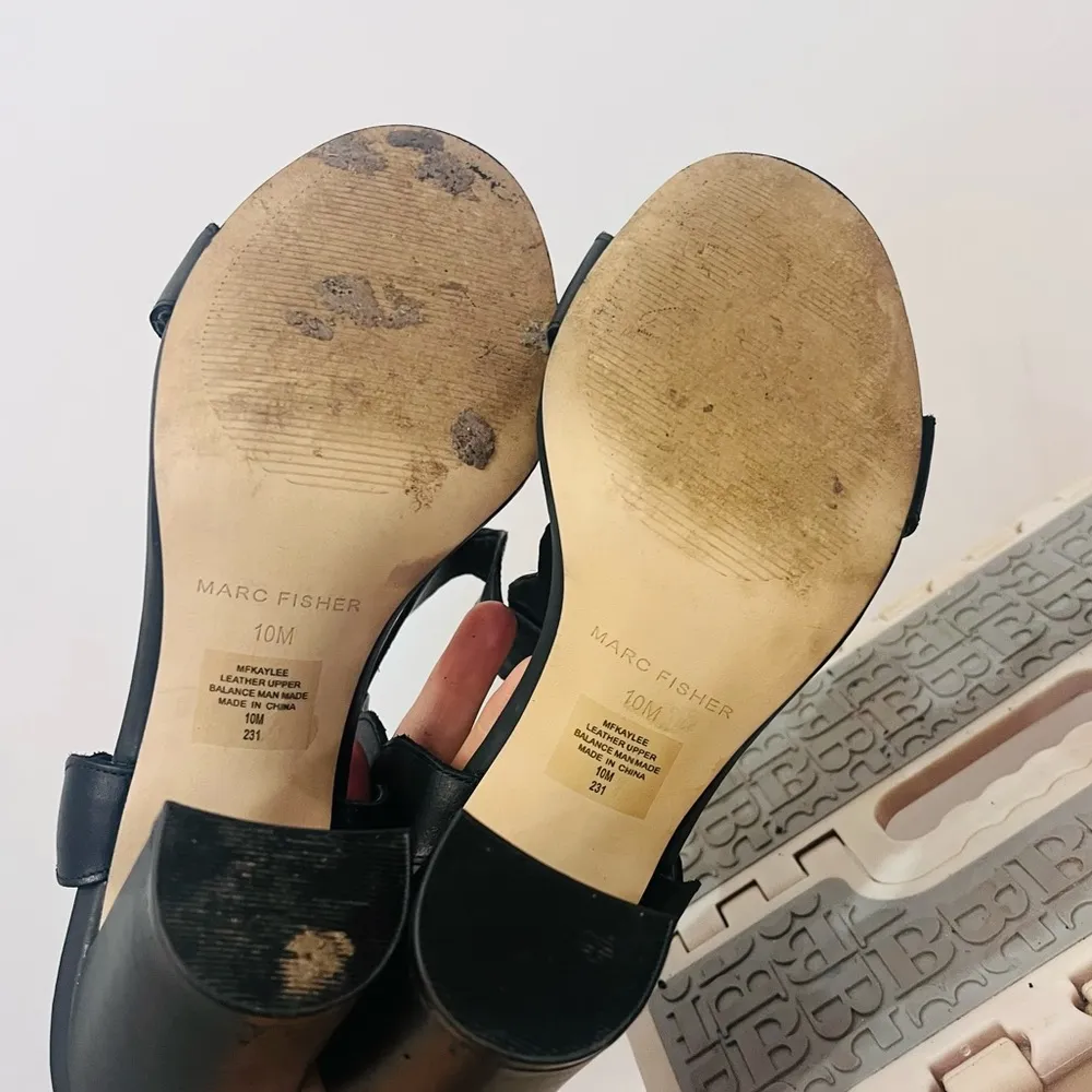 Marc Fisher Pearl heels Kaylee T-Strap Block Heeled Sandals size 10 black - Image 8