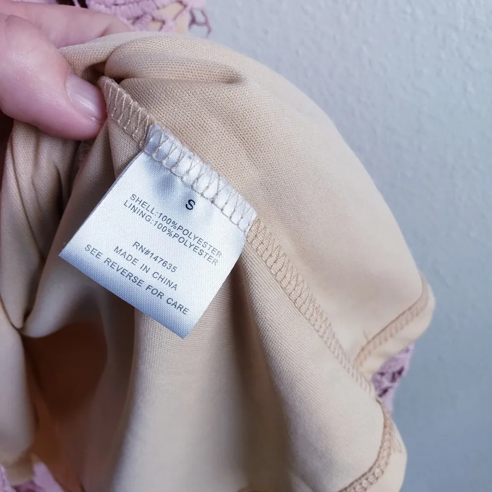 Romeo & Juliet Couture Lace Lined Mini Dress - Image 7