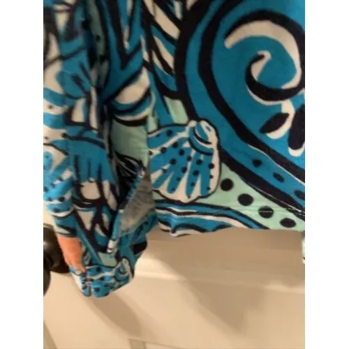 Crown & Ivy Women's Graphic Print Shirt Top Size Large - Image 3