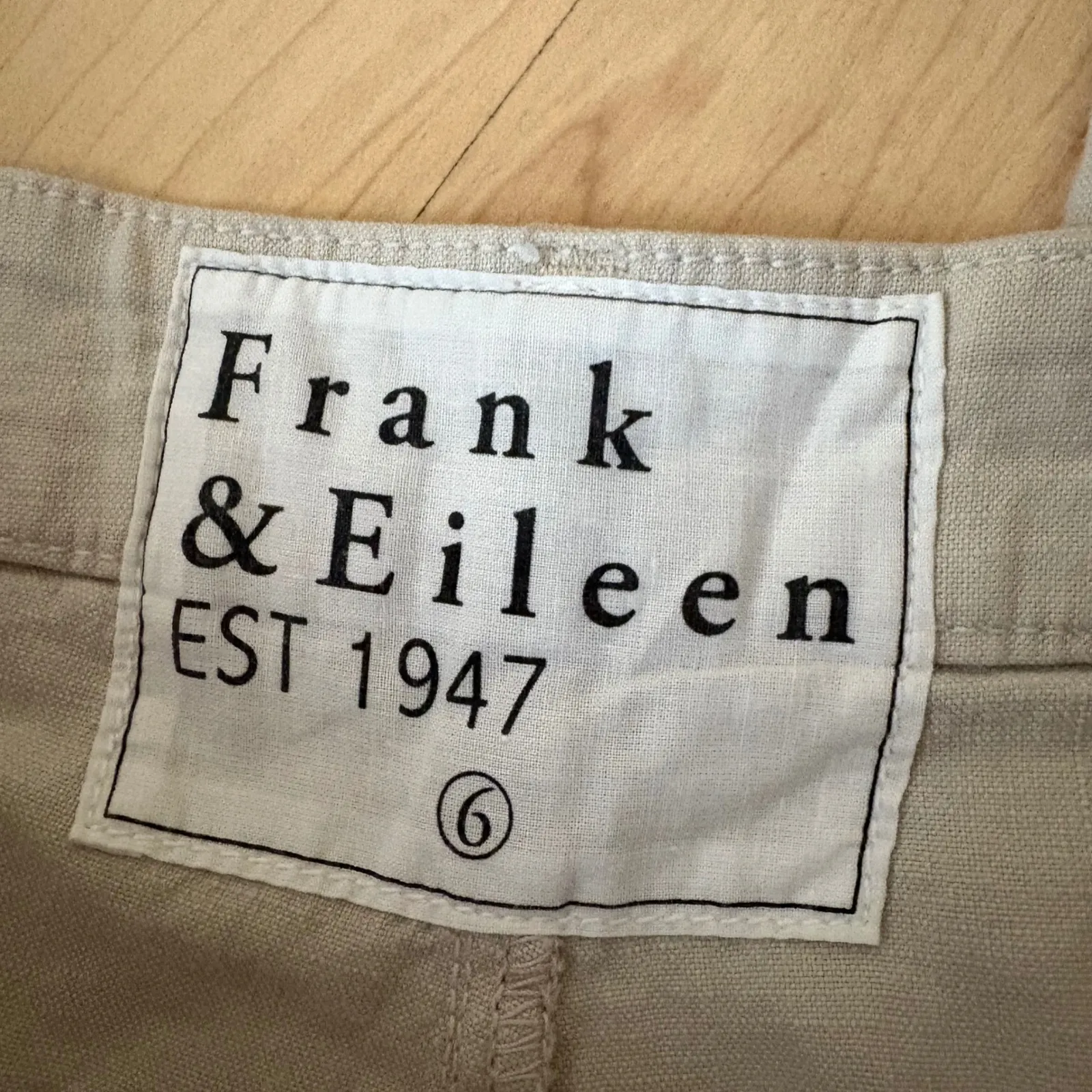 Frank & Eileen  Kinsale Performance Linen
Pant In Cement Size 6 - Image 4