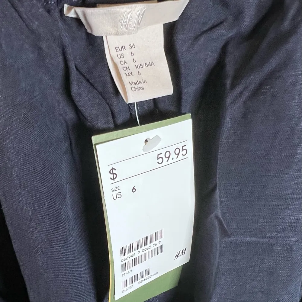 H&M dark navy long sleeve off shoulder shirt dress with pockets size 6 NWT - Image 4