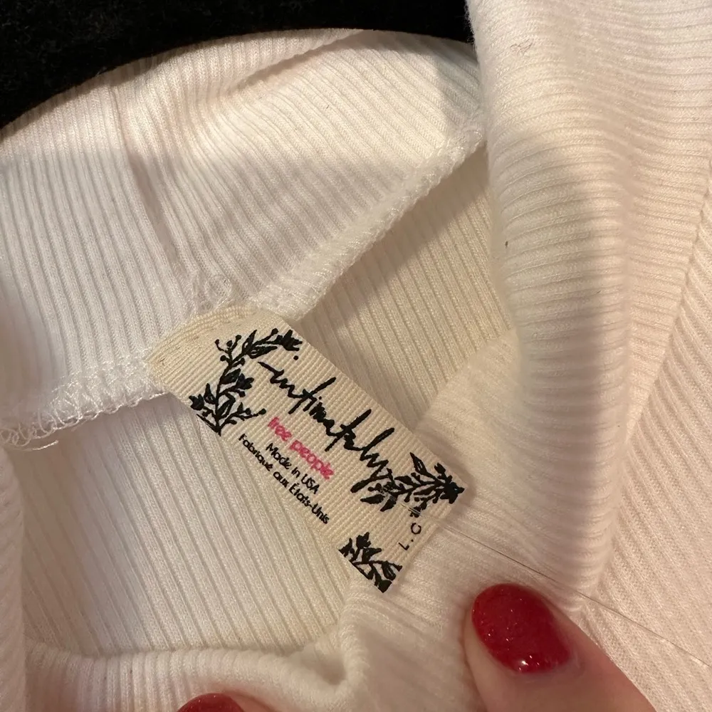 Intimately Free People White Bodysuit size large NWT - Image 4