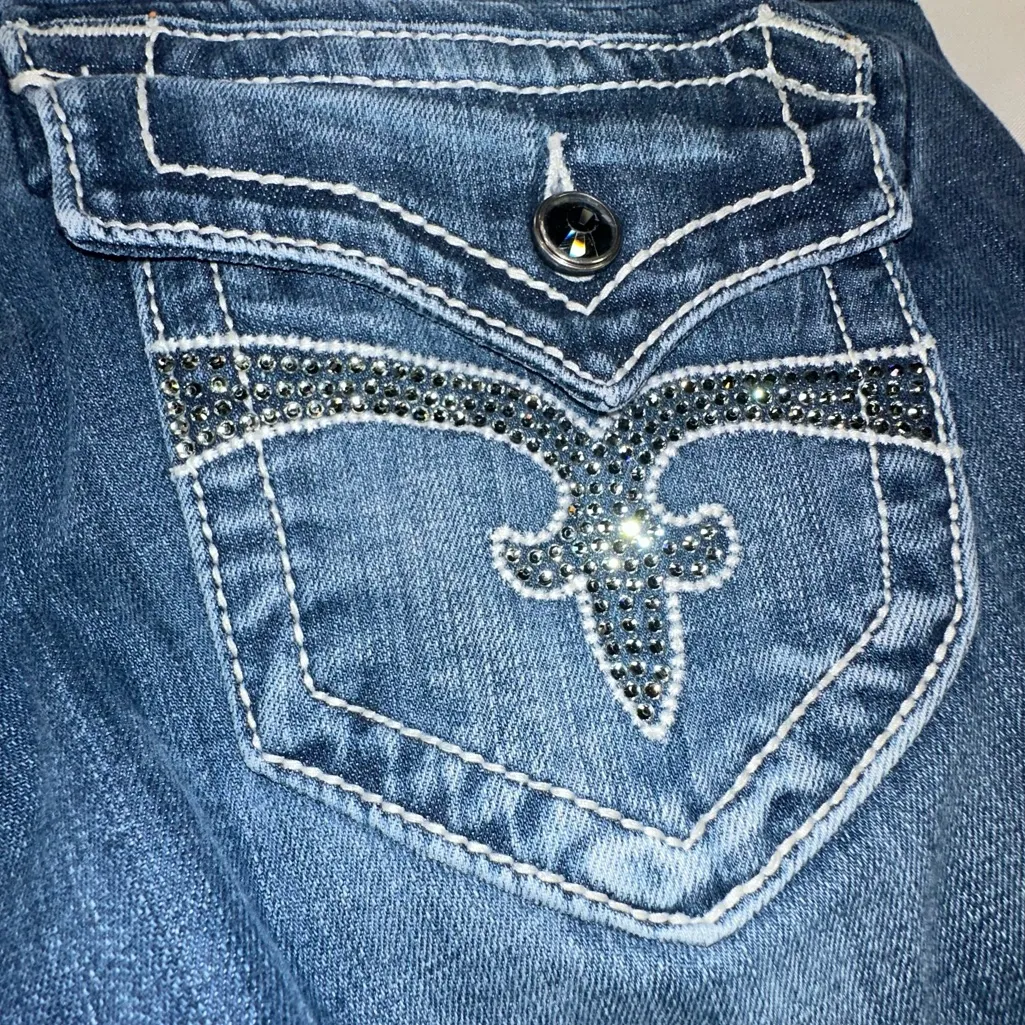 Rock Revival • Scarlett Wide Leg Jeans Size 31 Fleur De Lis Lily Rhinestones - Image 3
