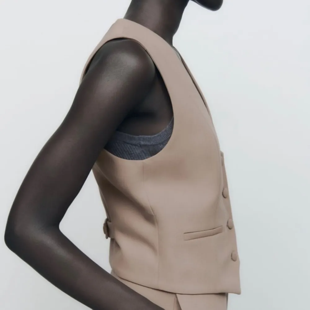 Zara tailored vest - Image 2