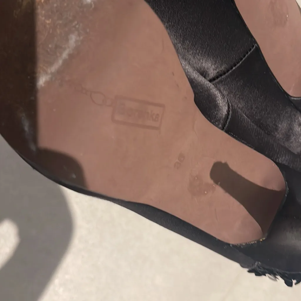 Bershka women size 36 satin black and sequin heels open toe shoes platform Y2K - Image 8