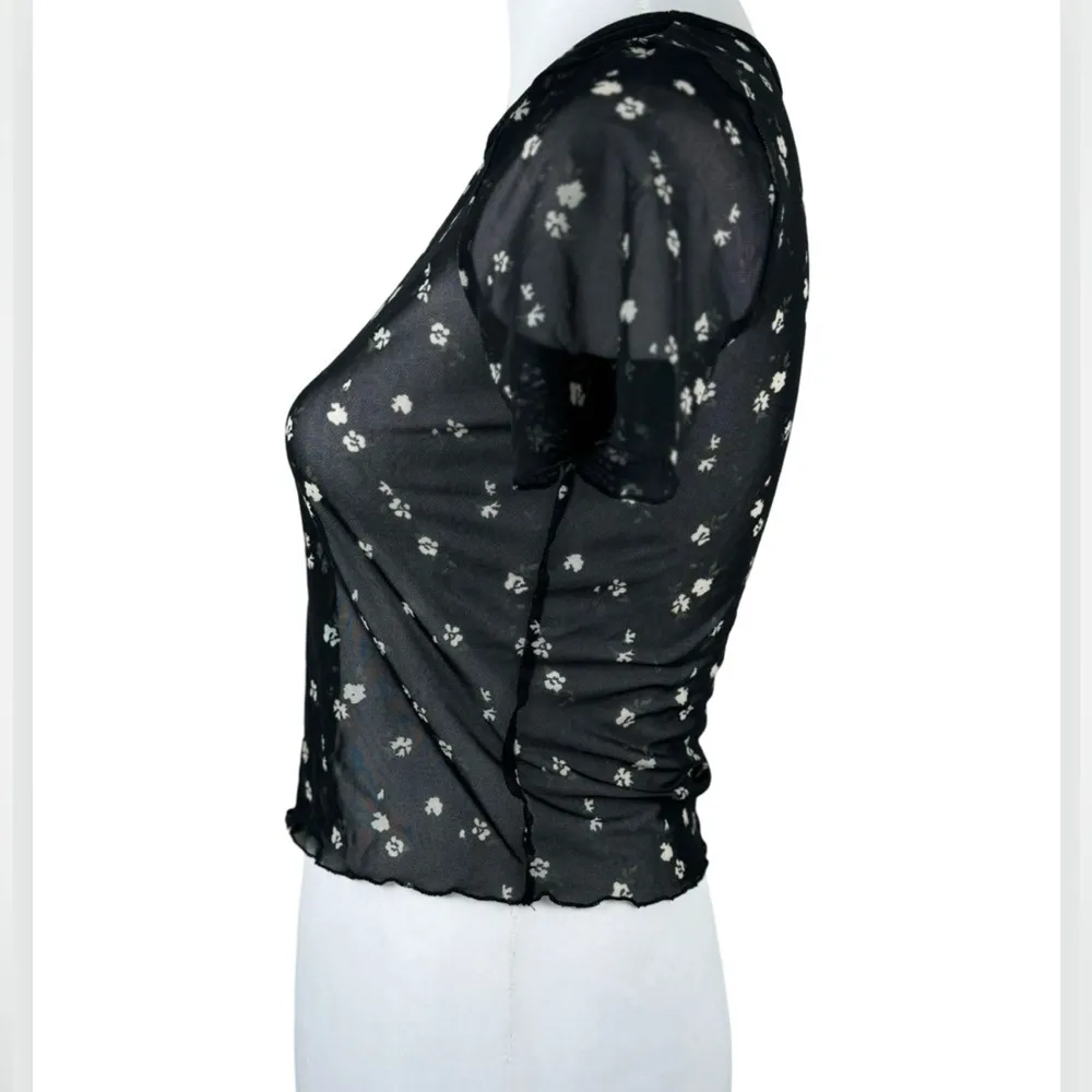 Hollister Black Floral Mesh Baby Tee Top Small - Image 8