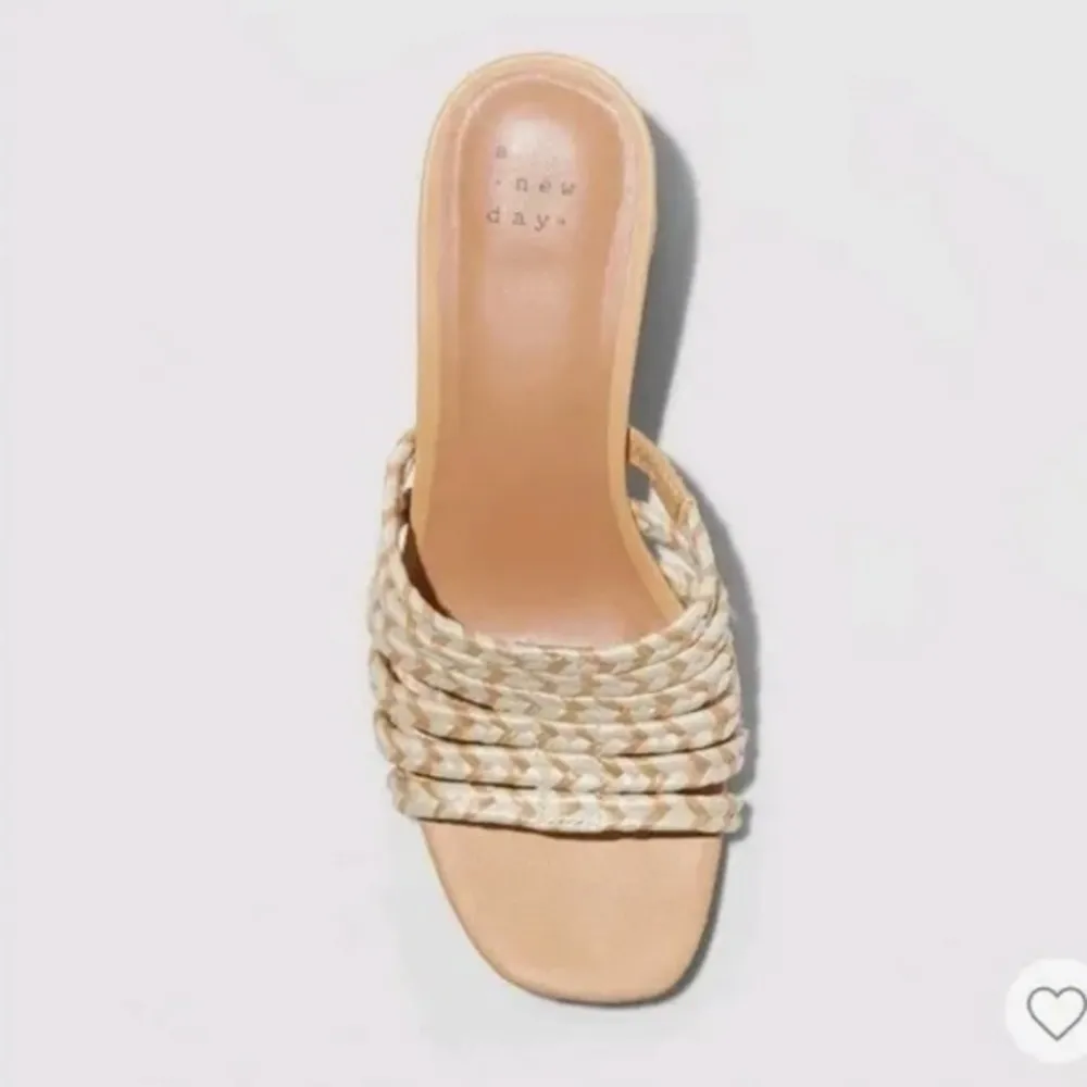 Women's Rachel Heels - Universal Thread - Tan - Size 9 - Image 23