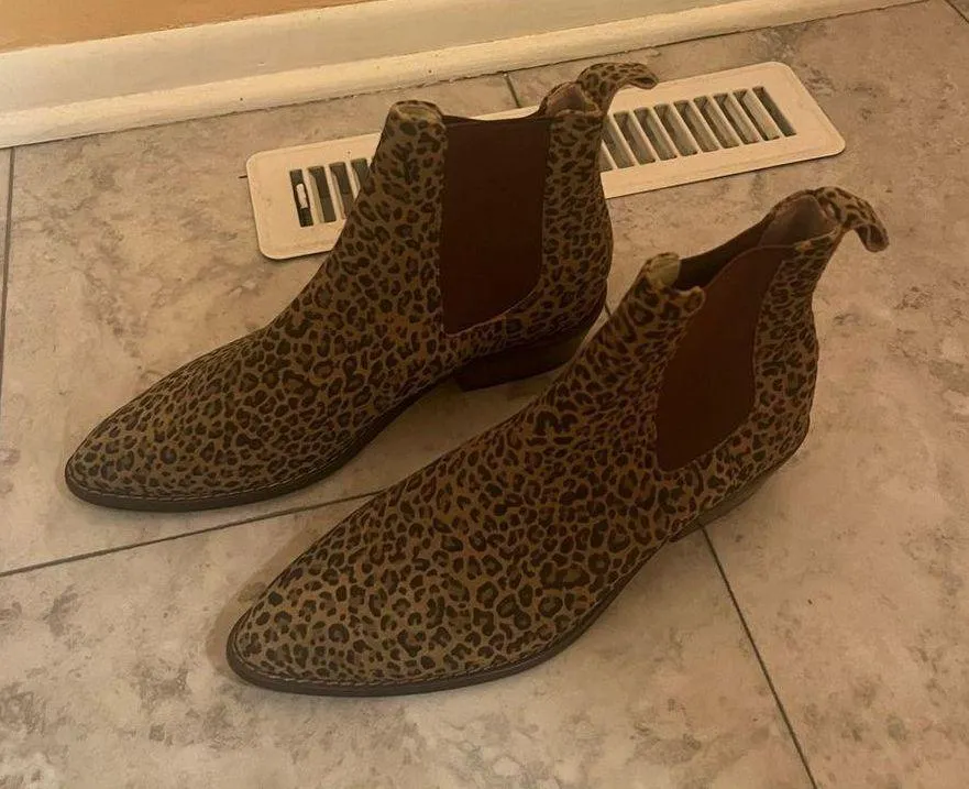 Nomi Boots in Leopard - Image 6