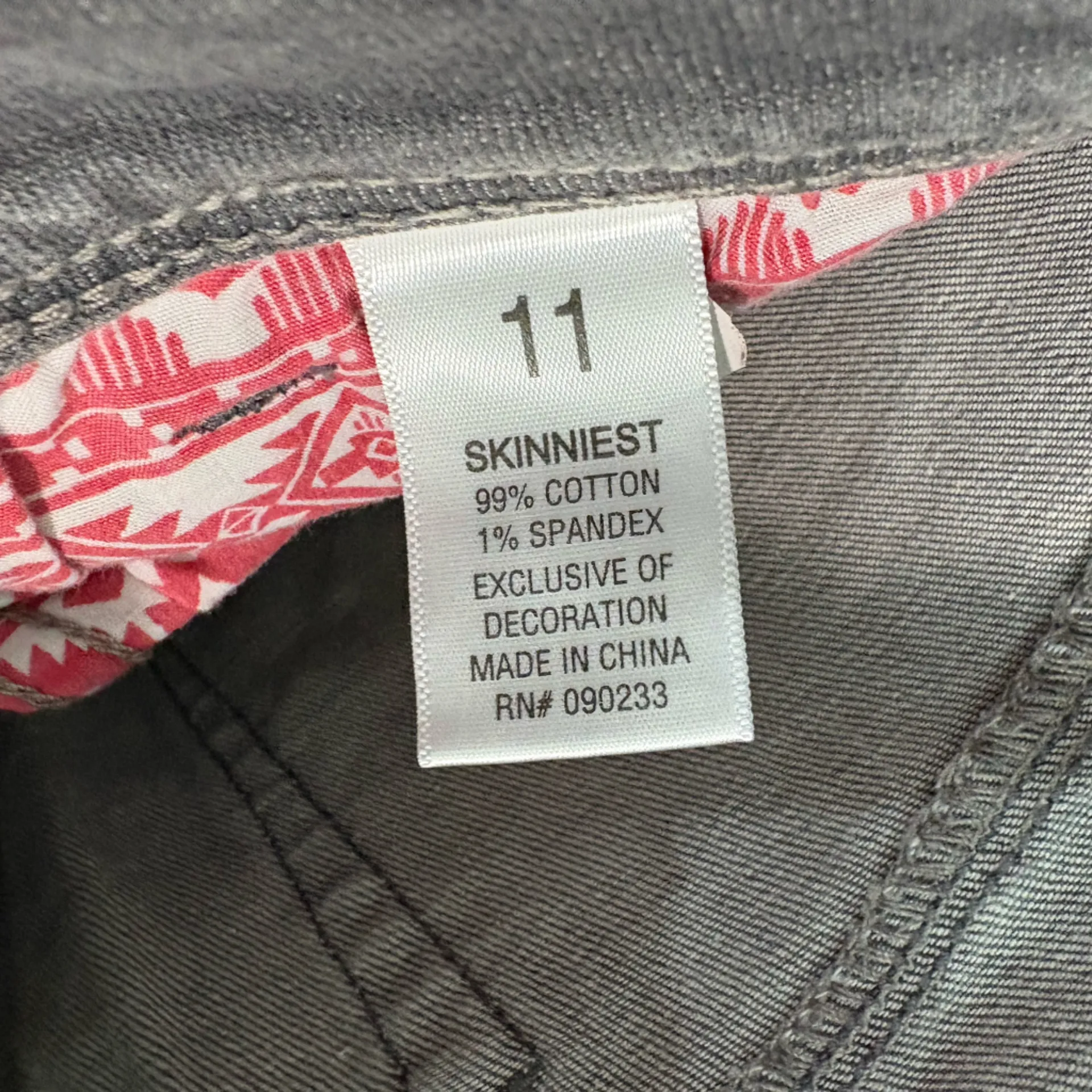 Bullhead‎ Gray Skinny Jeans with Embroidery - Image 6