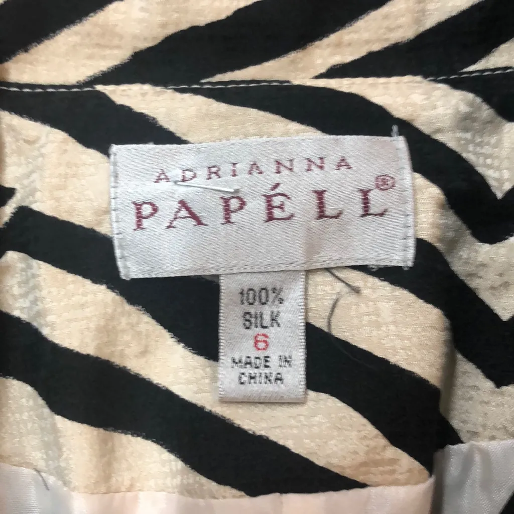 Adianna Papell sz 6 women’s blazer - Image 3