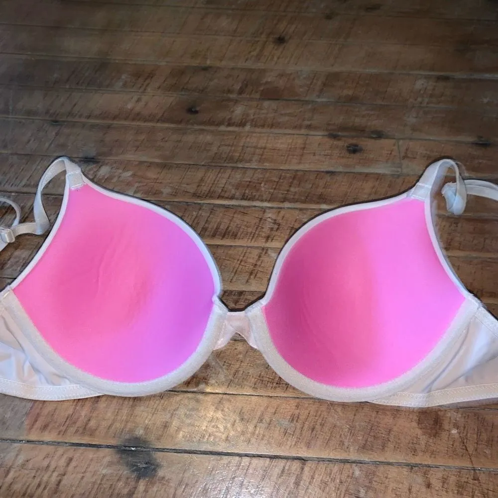 Victoria’s Secret nude wear everywhere T-shirt lightly lined 32C bra - Image 2