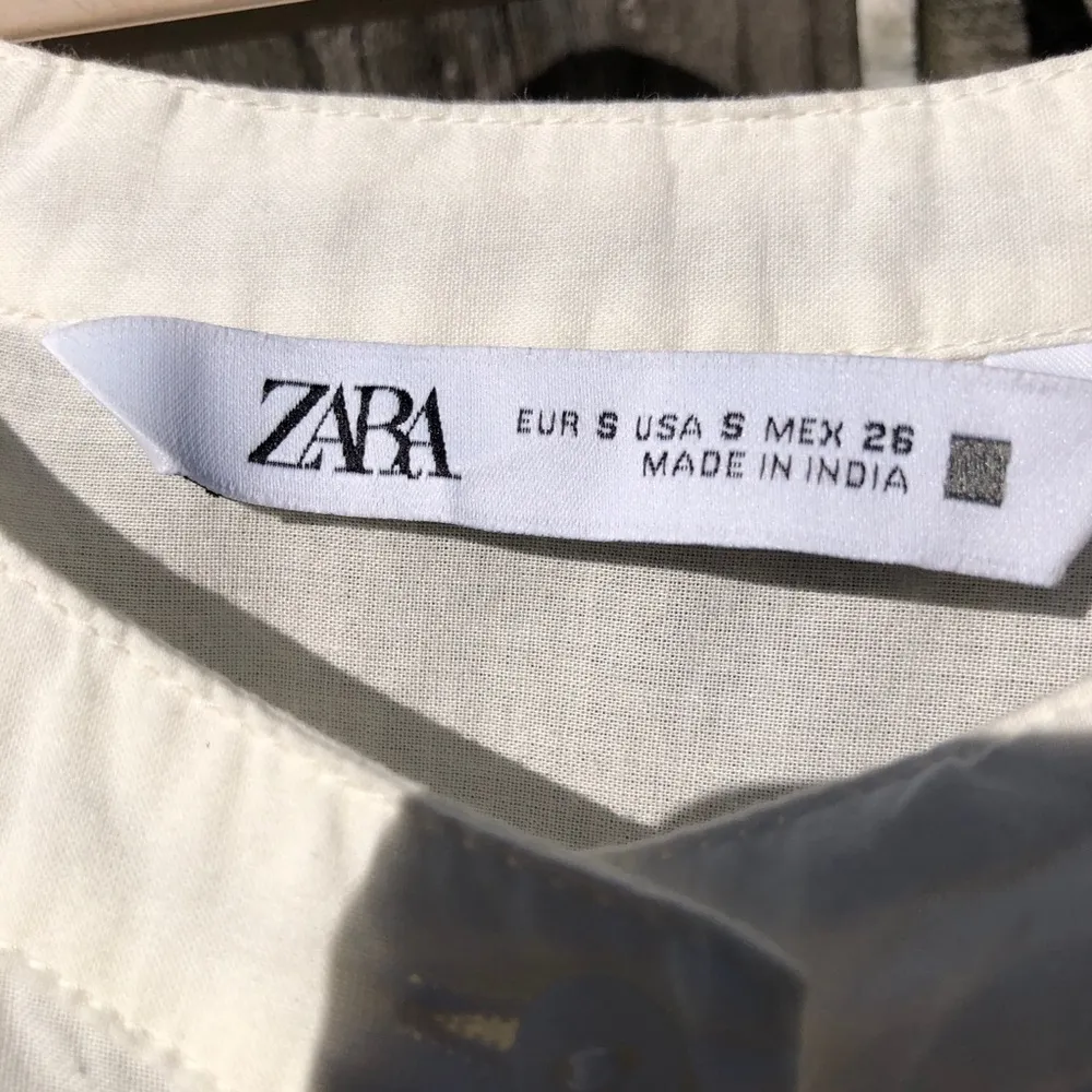 Zara White Embroidered Long Sleeved Loose Blouse S - Image 8